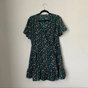 Green floral dress size M